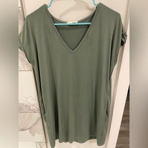 Green loose dress